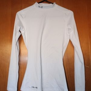 White cold gear long sleeve top